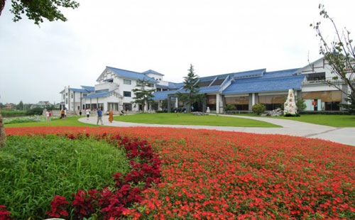 嘉興碧雲花(huā)園拓展基地